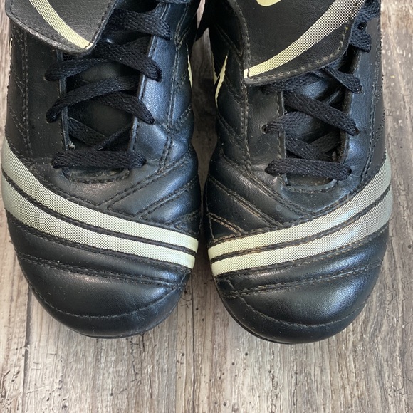 ❌SOLD❌ Nike soccer cleats size 1Y youth 20cm GUC - Picture 6 of 11